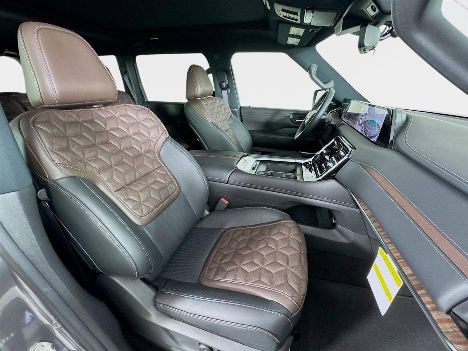 New 2026 Nissan Armada Platinum RWD image 30