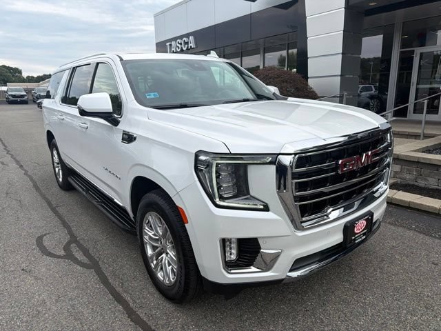 Used 2023 GMC Yukon XL SLT w/ SLT Premium Package