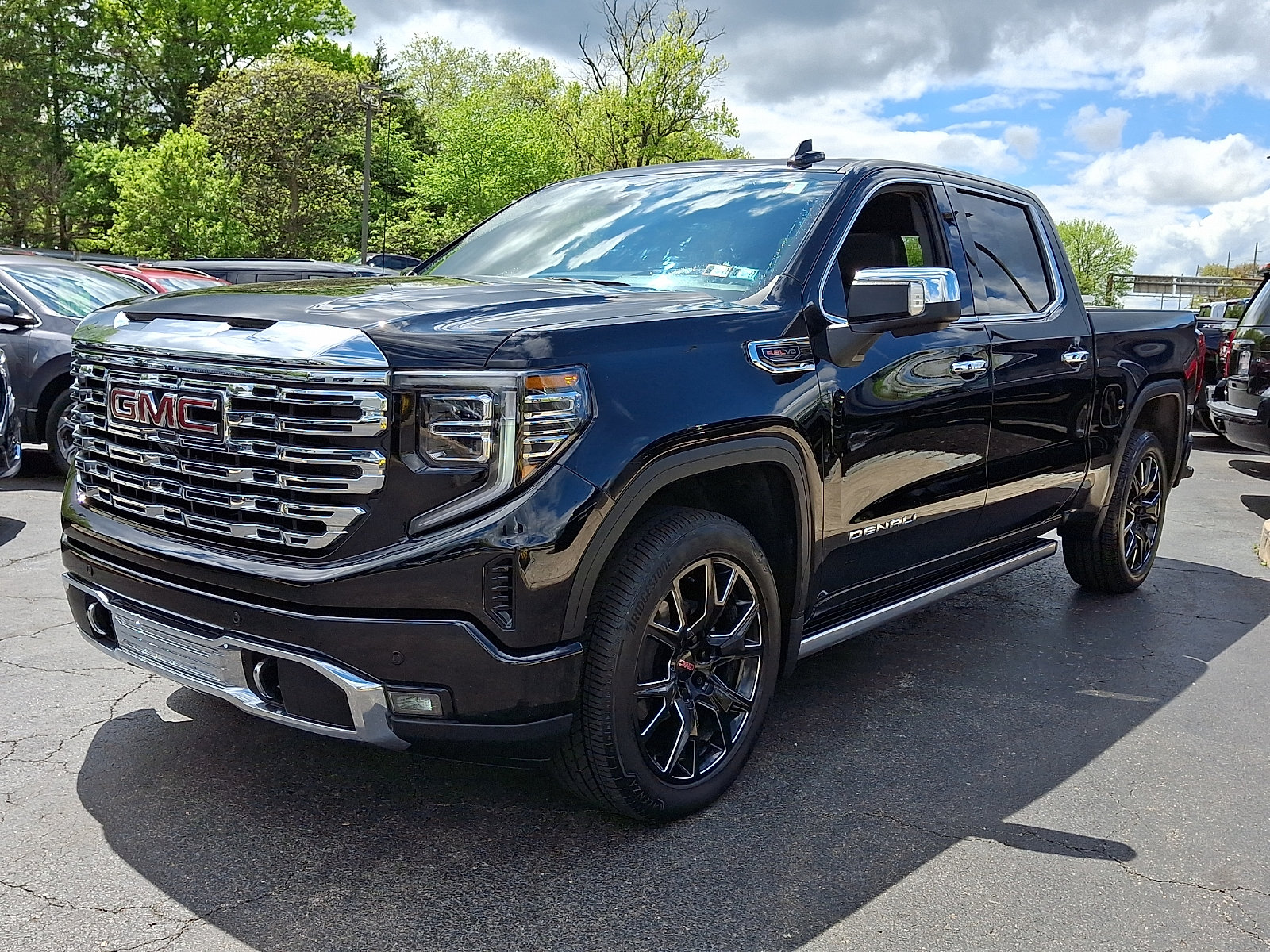 Used 2023 GMC Sierra 1500 Denali w/ Denali Reserve Package AWD/4WD image 3