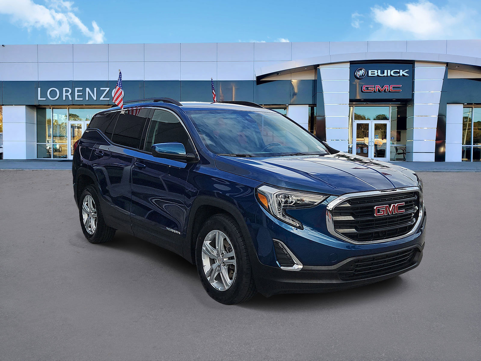 Used 2020 GMC Terrain SLE w/ Driver Convenience Package image 3