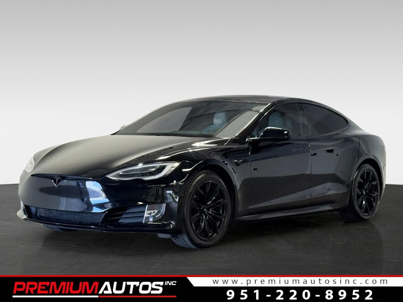 Used 2021 Tesla Model S Long Range Plus image 1