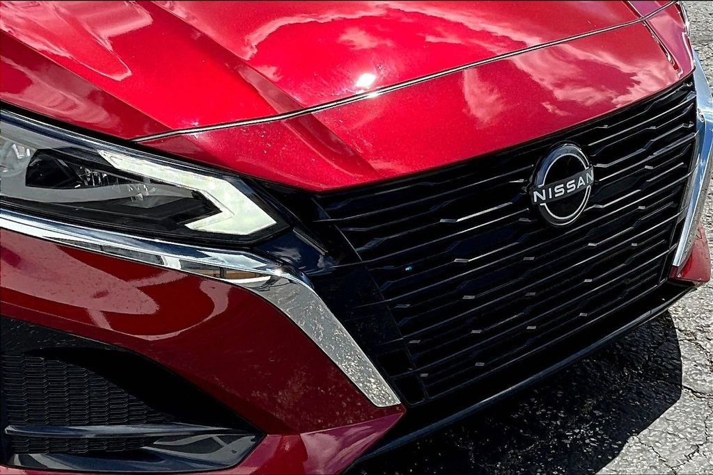 Certified 2024 Nissan Altima 2.5 SV w/ SV Premium Package AWD/4WD image 32