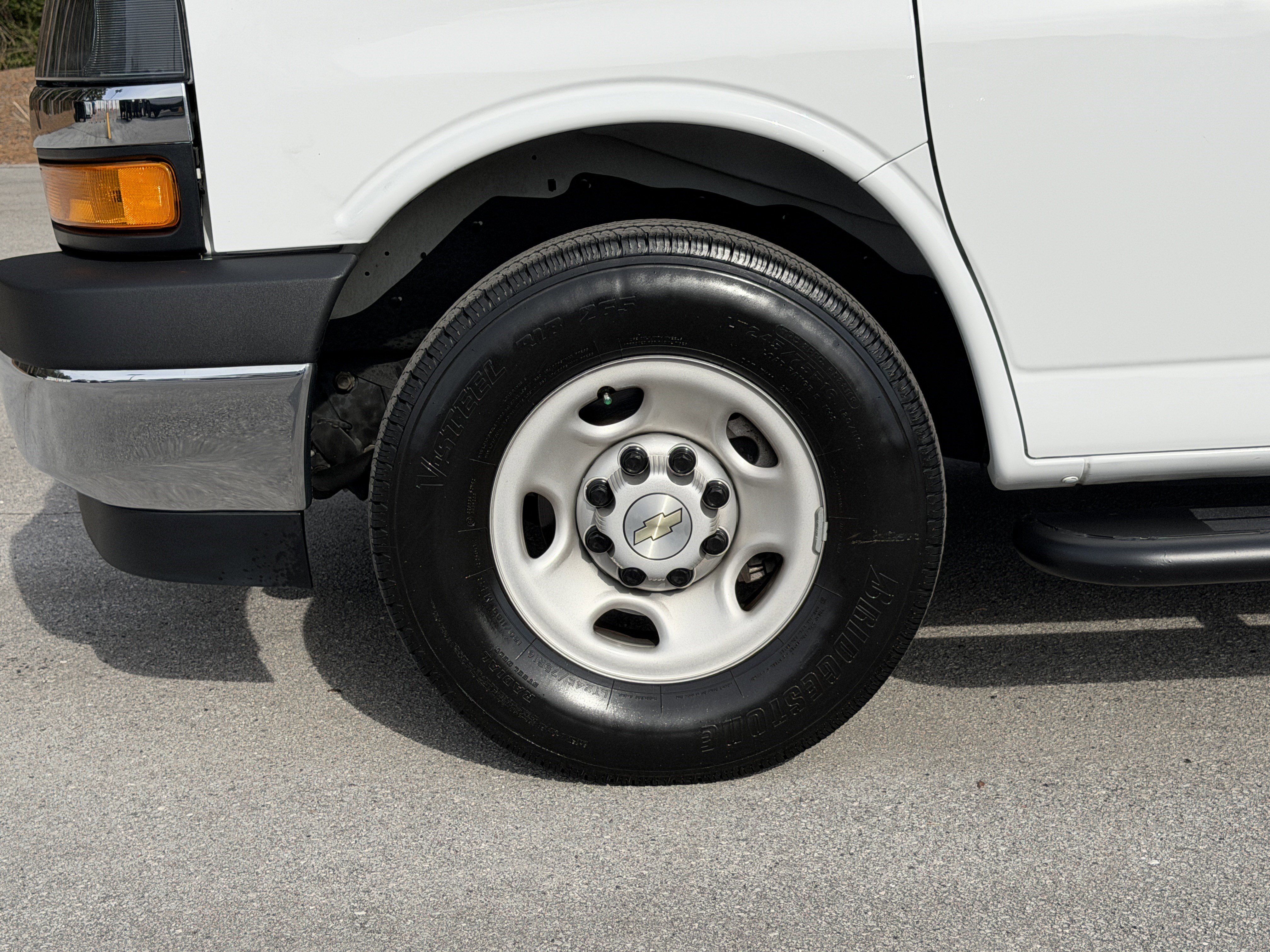 Used 2024 Chevrolet Express 2500 Work Van w/ Driver Convenience Package image 38