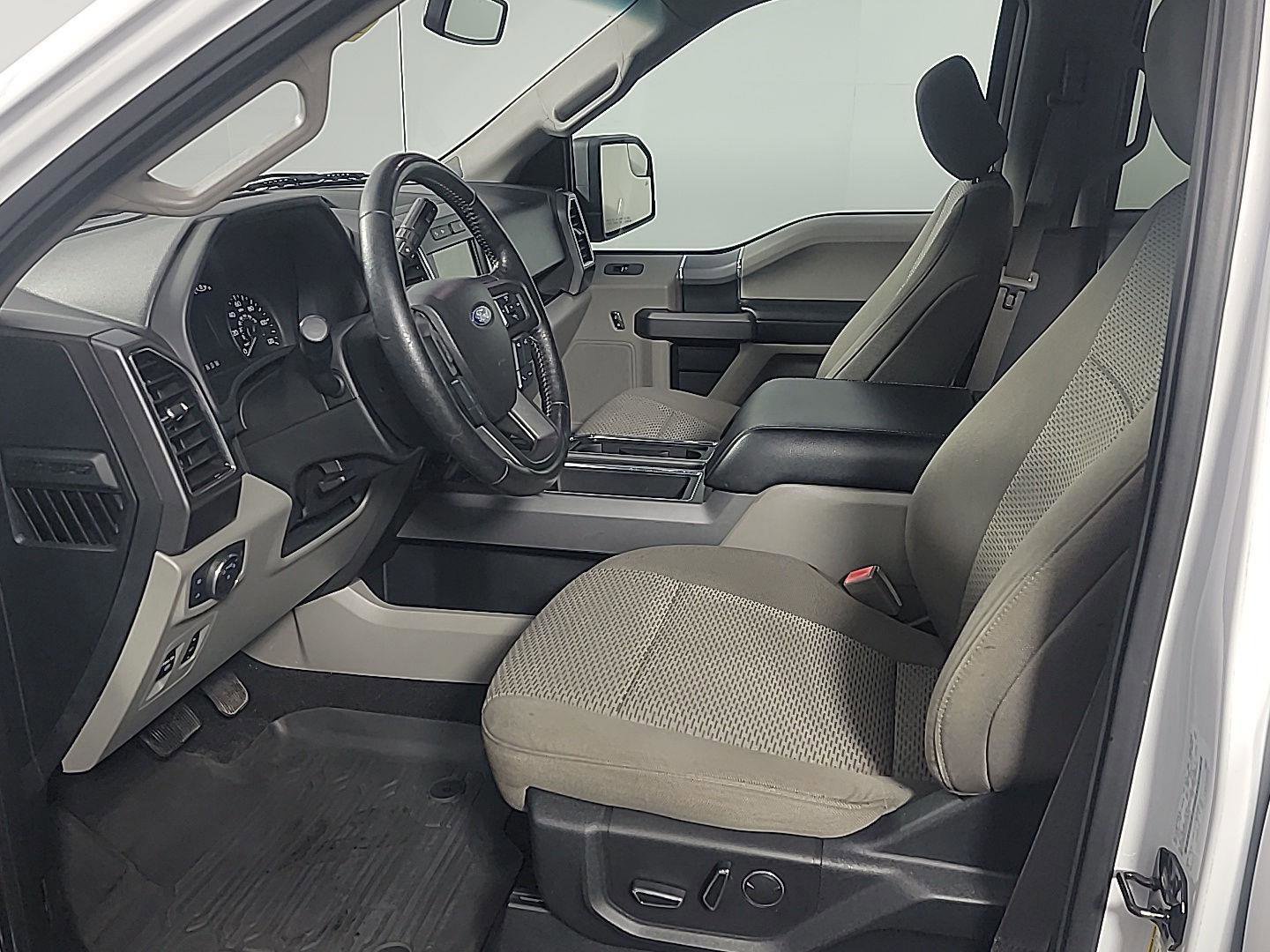 Used 2018 Ford F150 XLT w/ Equipment Group 302A Luxury image 16