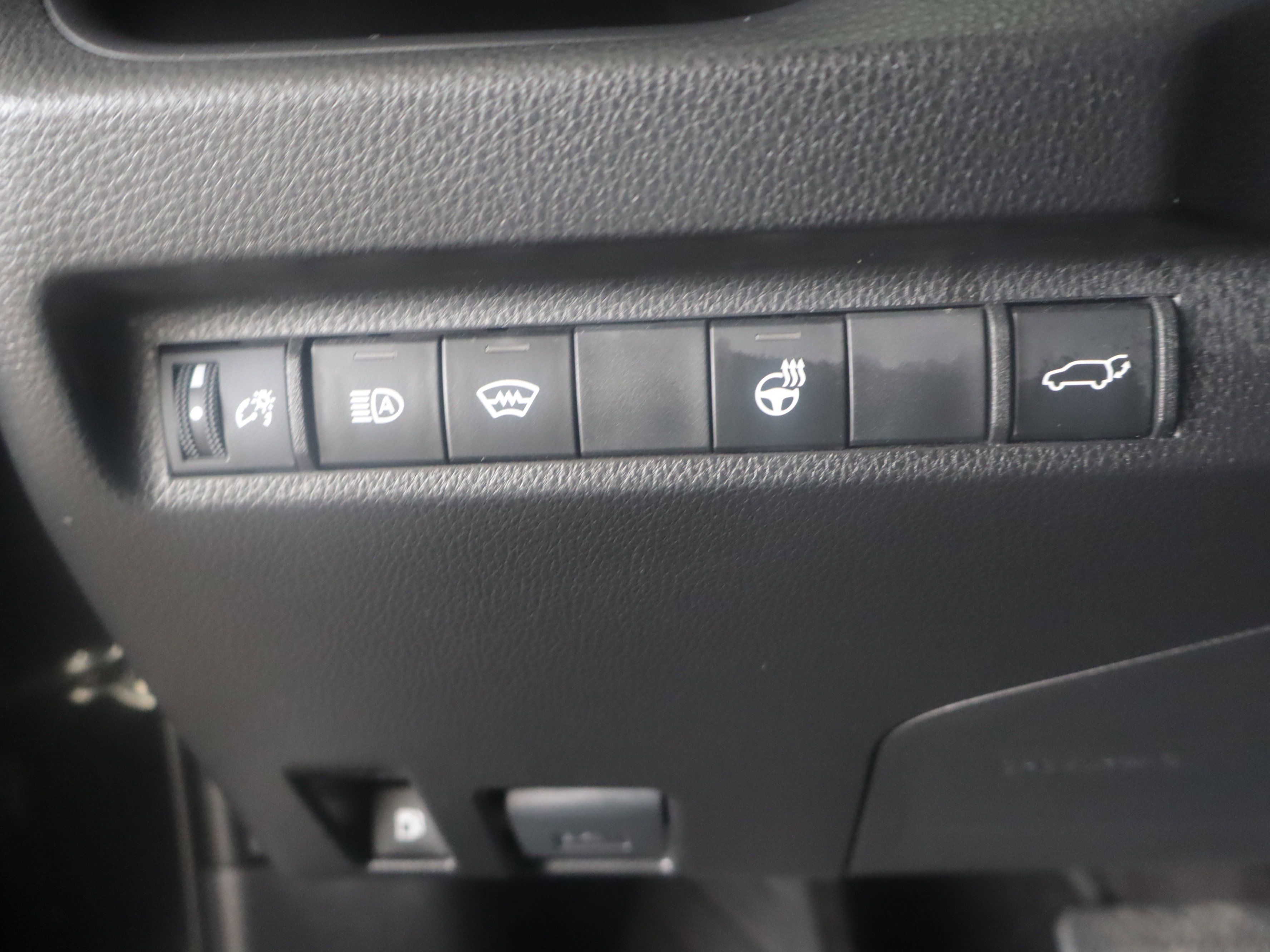 Certified 2023 Toyota RAV4 SE w/ Weather & Moonroof Package image 9