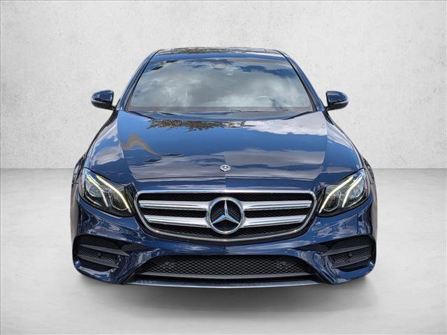 Used 2020 Mercedes-Benz E 350 Sedan image 2