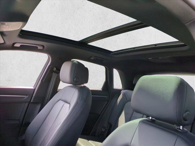 Used 2022 Audi Q3 2.0T Premium image 16