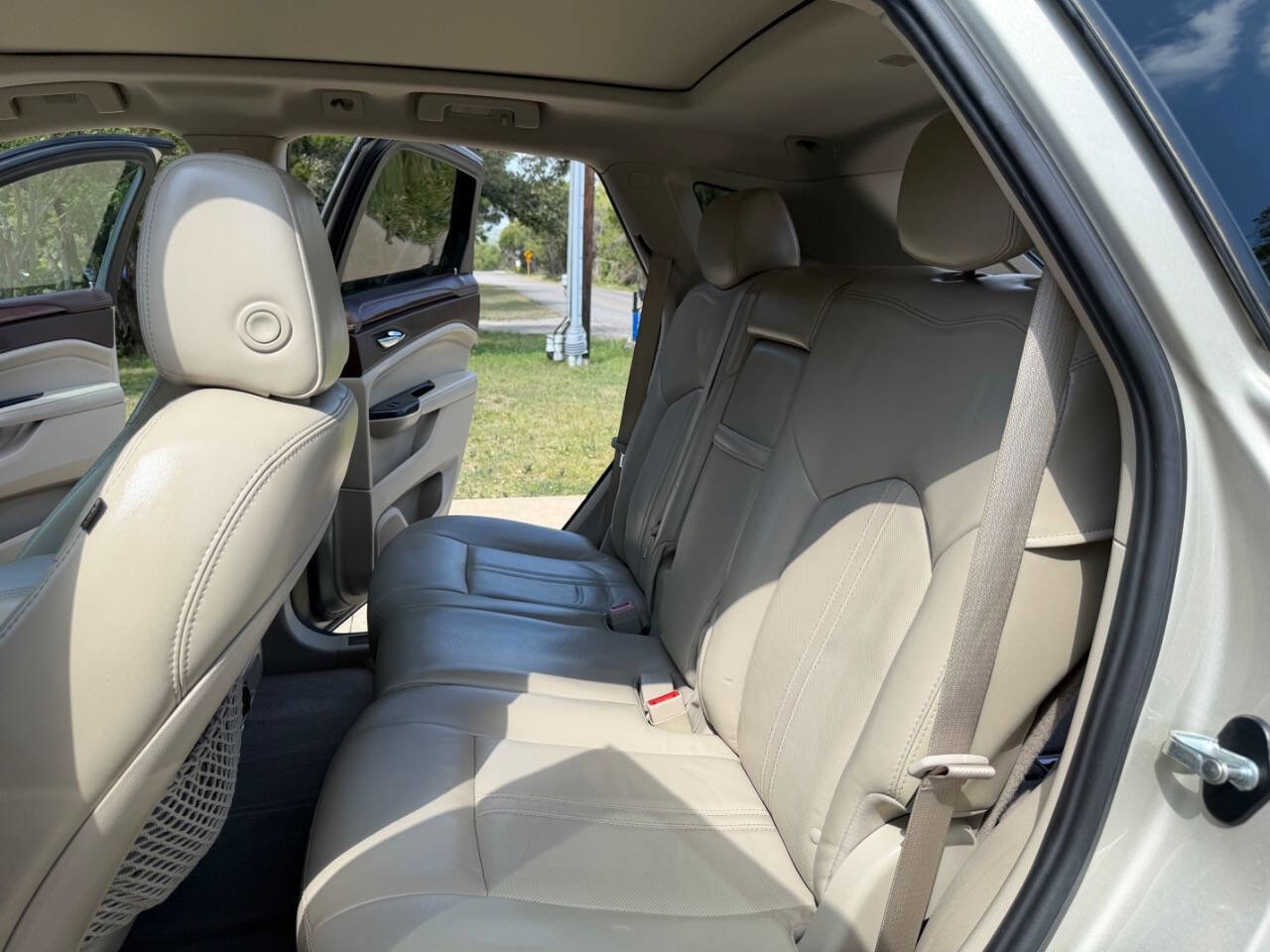 Used 2016 Cadillac SRX Performance w/ Driver Awareness Package FWD image 23