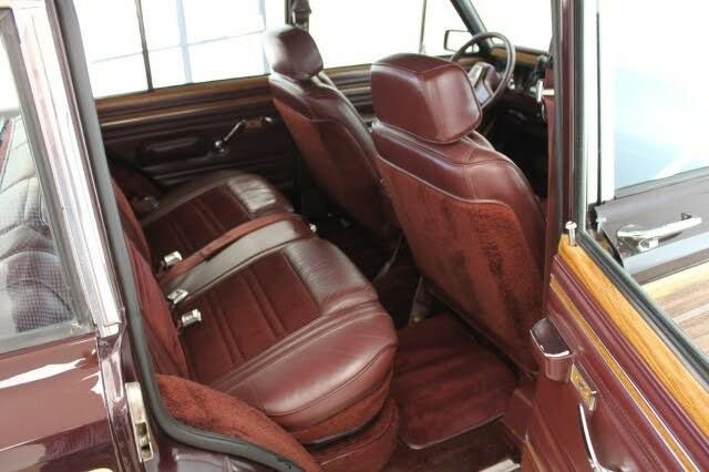 Used 1989 Jeep Grand Wagoneer image 27