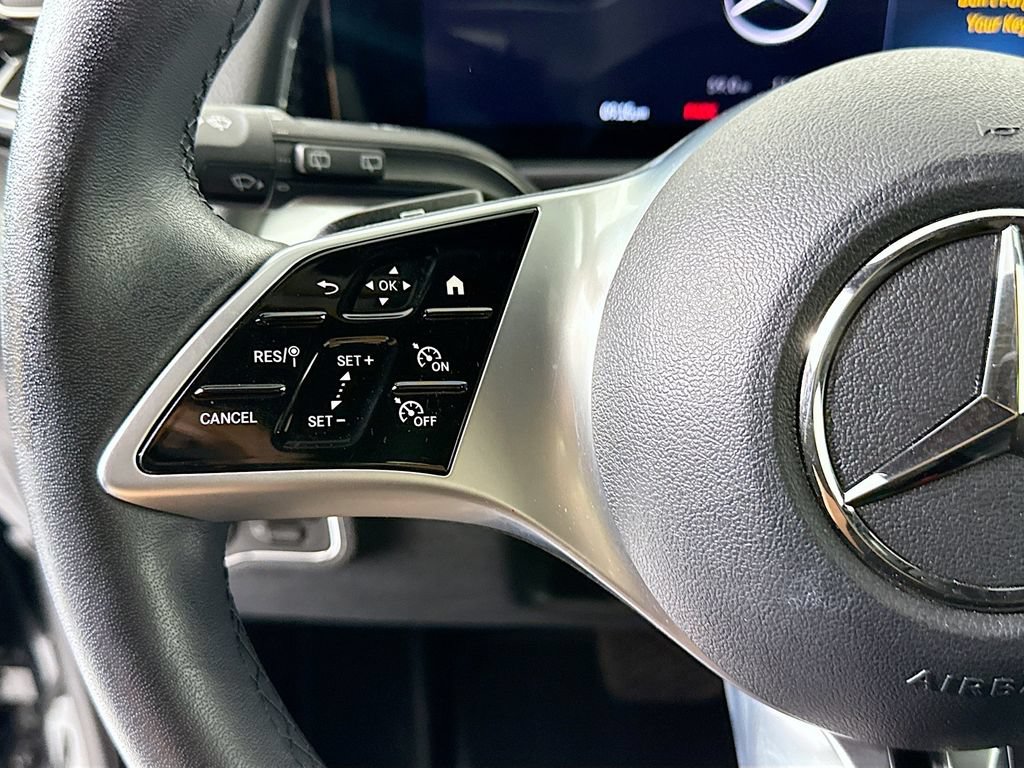 Certified 2025 Mercedes-Benz GLB 250 image 11