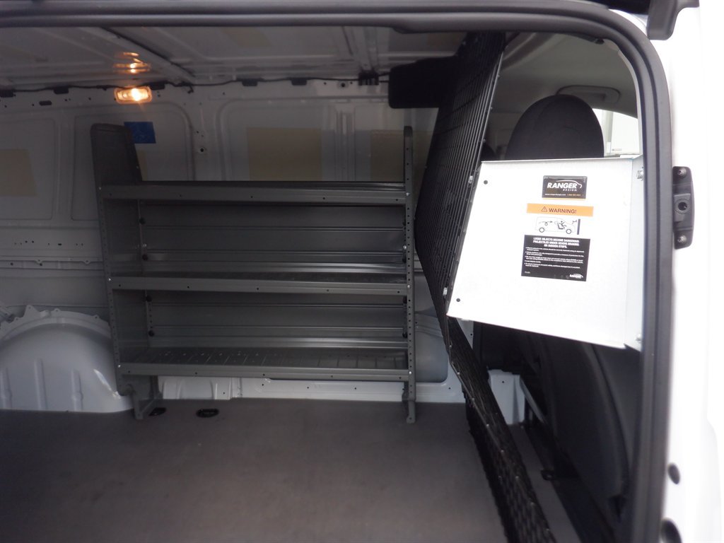 Used 2023 Mercedes-Benz Metris image 9