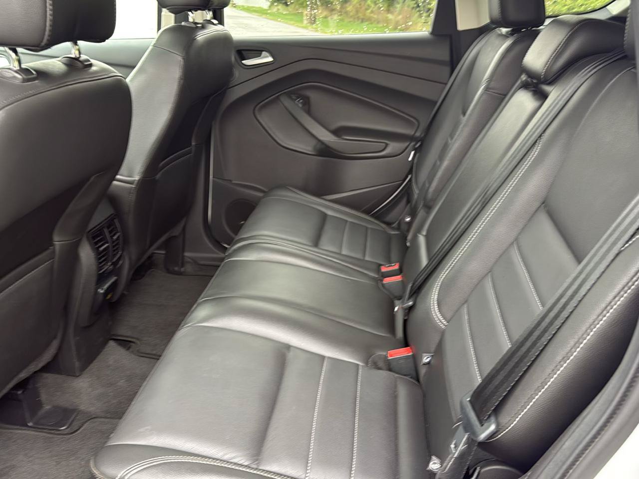 Used 2014 Ford Escape Titanium AWD/4WD image 27