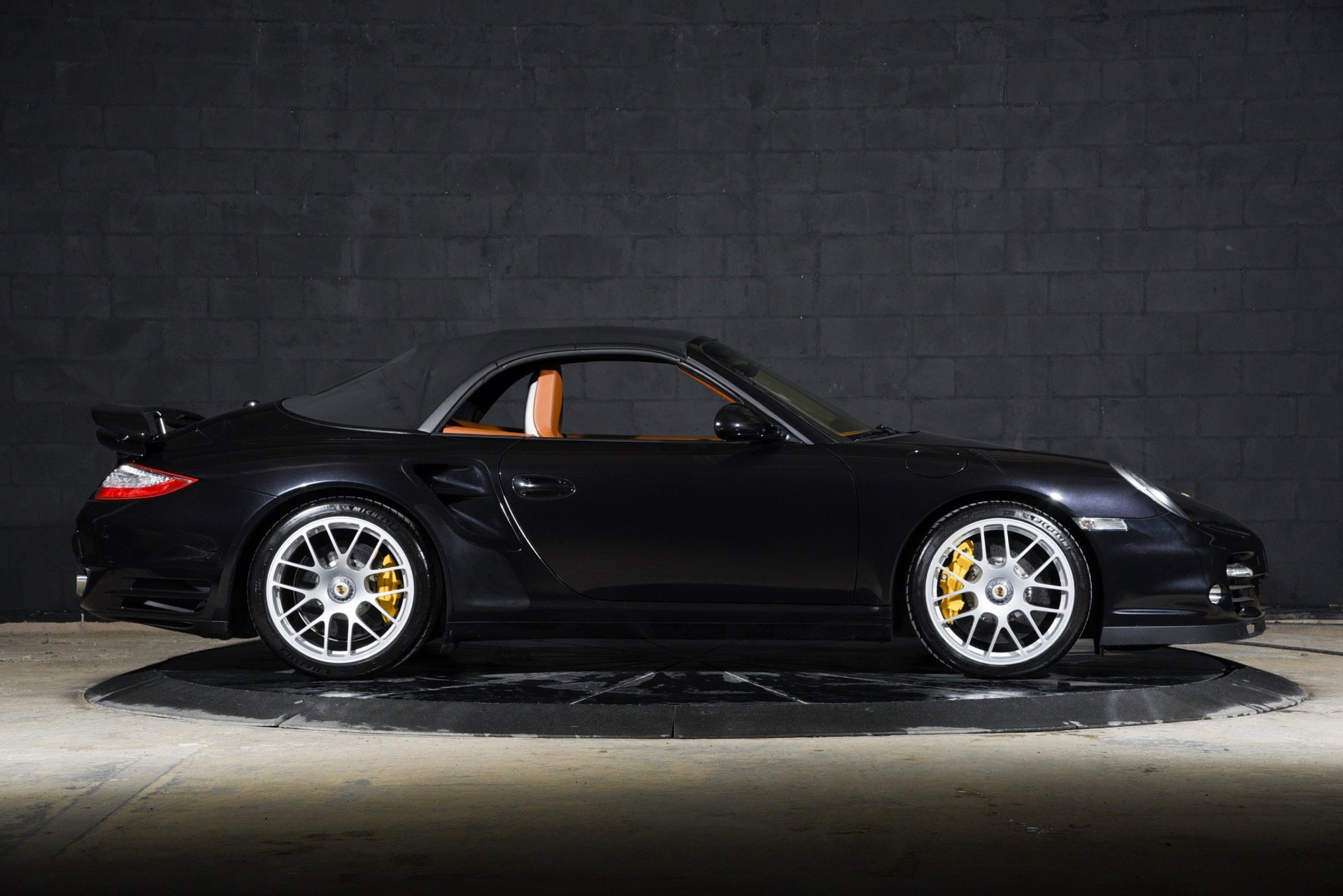 Used 2011 Porsche 911 Turbo S AWD/4WD image 13
