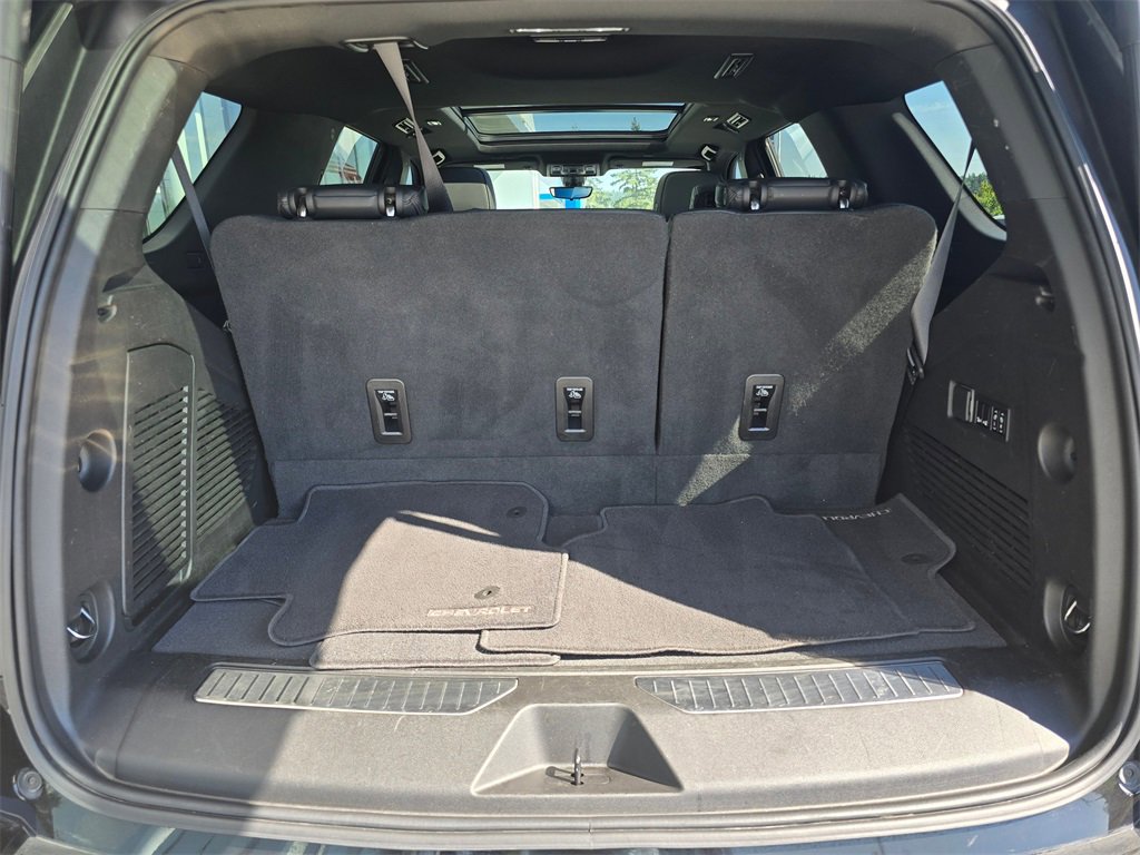 Used 2022 Chevrolet Tahoe High Country image 15