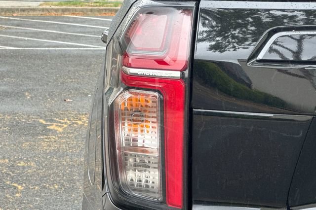 Used 2023 Chevrolet Tahoe Z71 w/ Luxury Package image 45