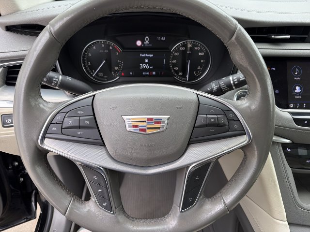 Used 2020 Cadillac XT5 Premium Luxury AWD/4WD image 16