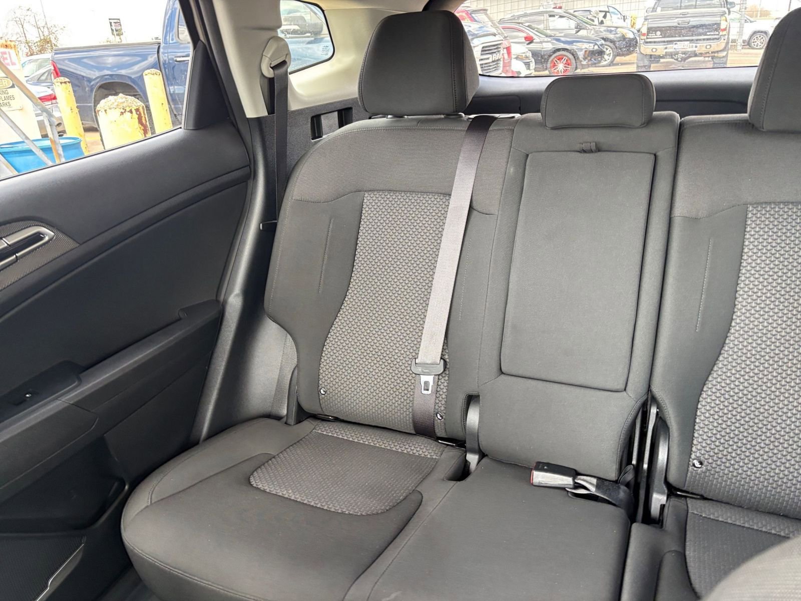 Used 2025 Kia Sportage LX image 38