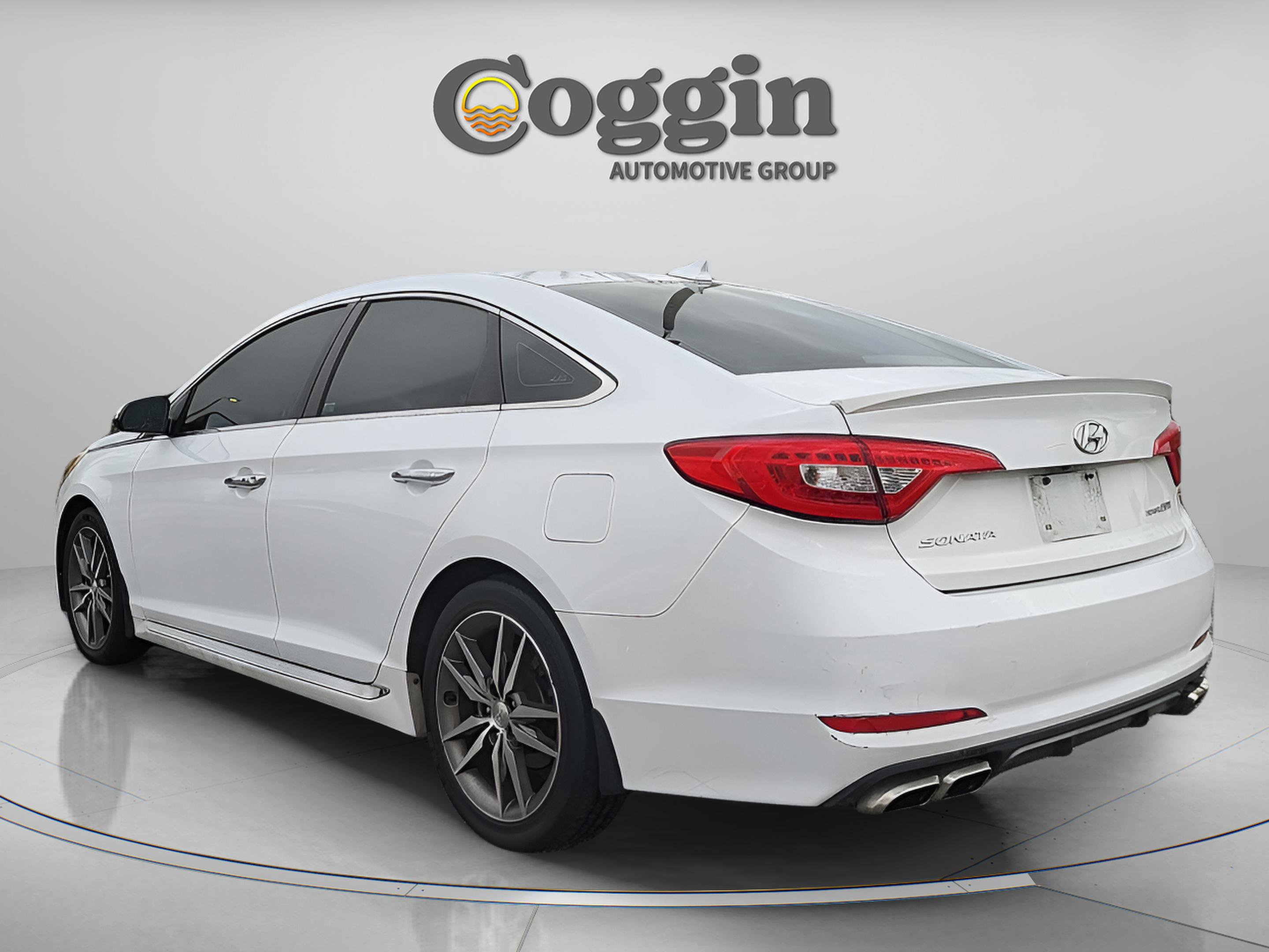 Used 2015 Hyundai Sonata Sport 2.0T w/ Winter Package image 4