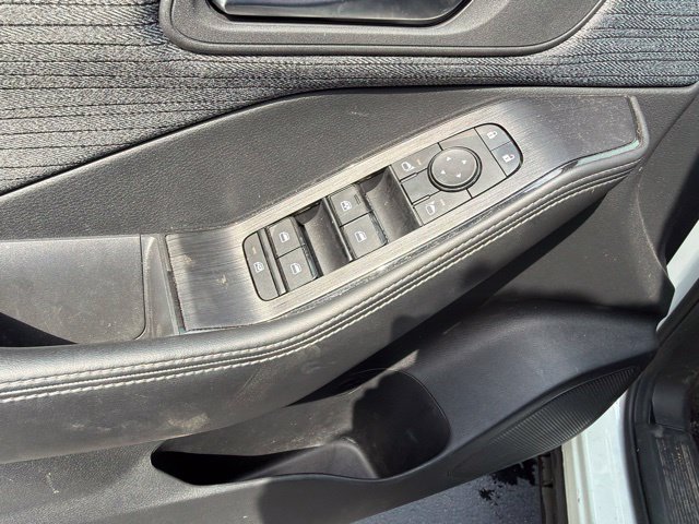 Used 2023 Nissan Rogue SV AWD/4WD image 17