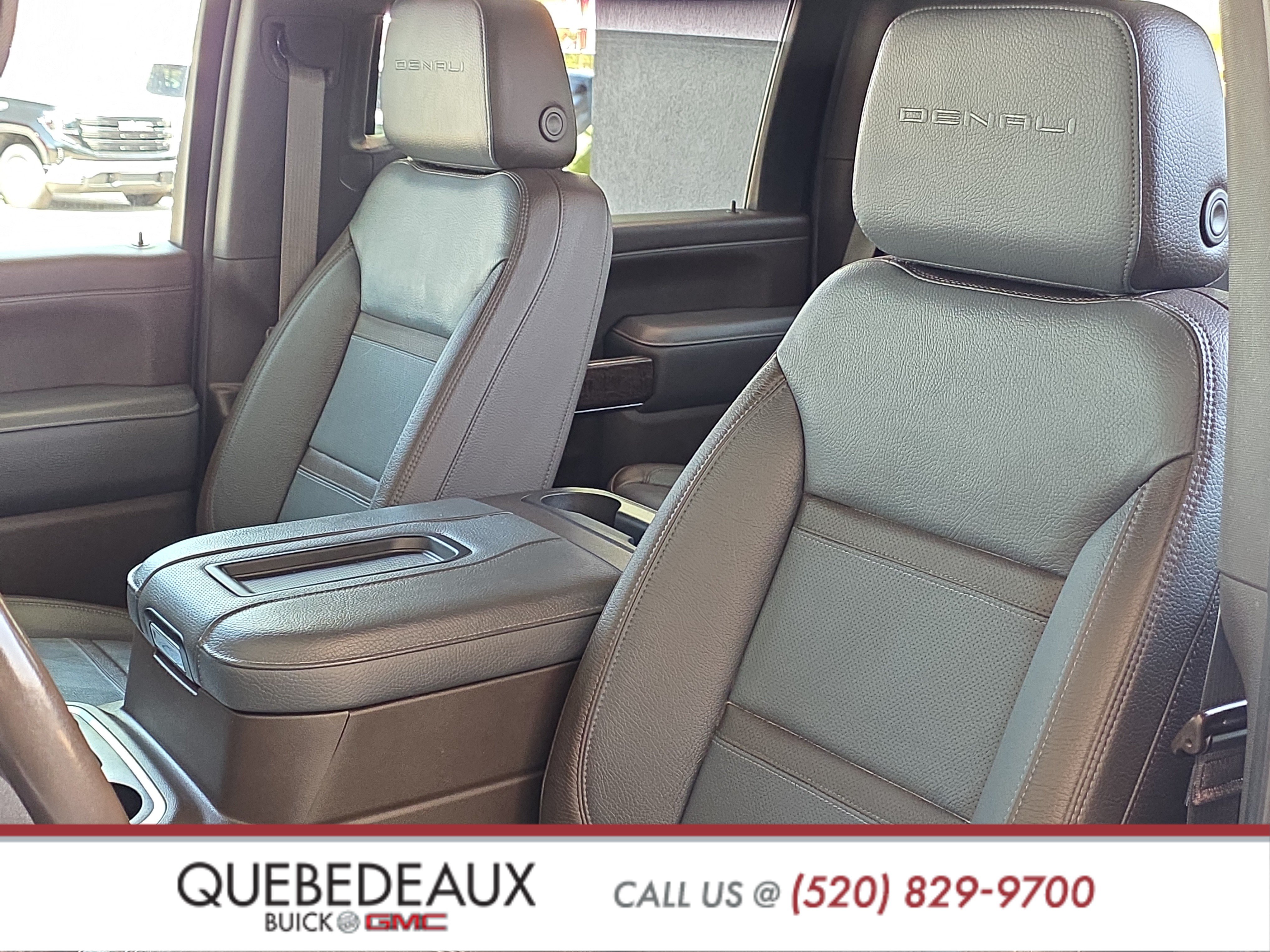Used 2021 GMC Sierra 3500 Denali w/ Denali Ultimate Package AWD/4WD image 14