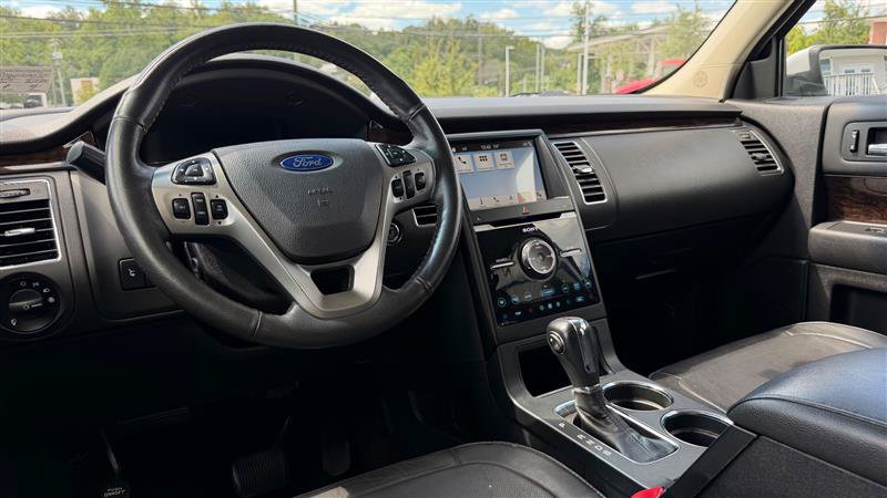 Used 2019 Ford Flex Limited AWD/4WD image 25