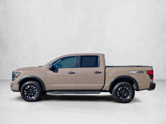 Used 2020 Nissan Titan PRO-4X w/ Pro-4x Convenience Package image 9
