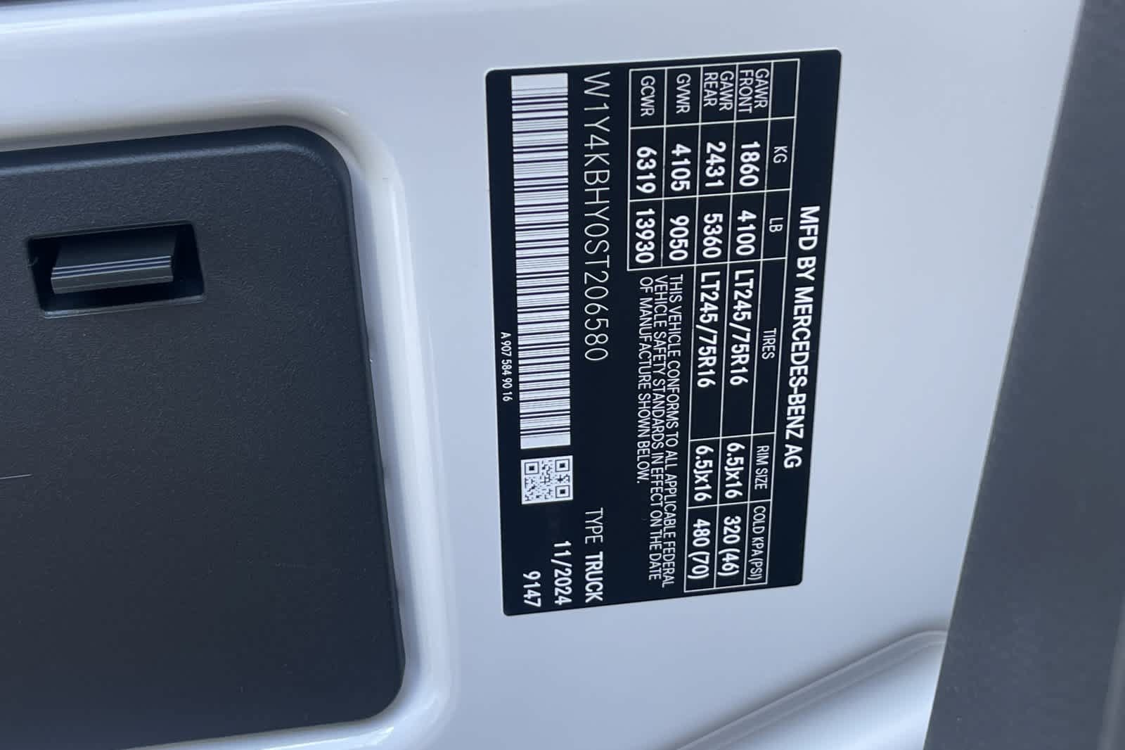 New 2025 Mercedes-Benz Sprinter 2500 image 22
