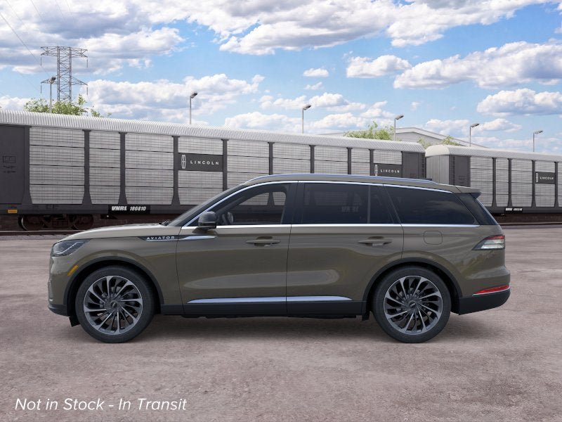 New 2026 Lincoln Aviator Reserve AWD/4WD image 3