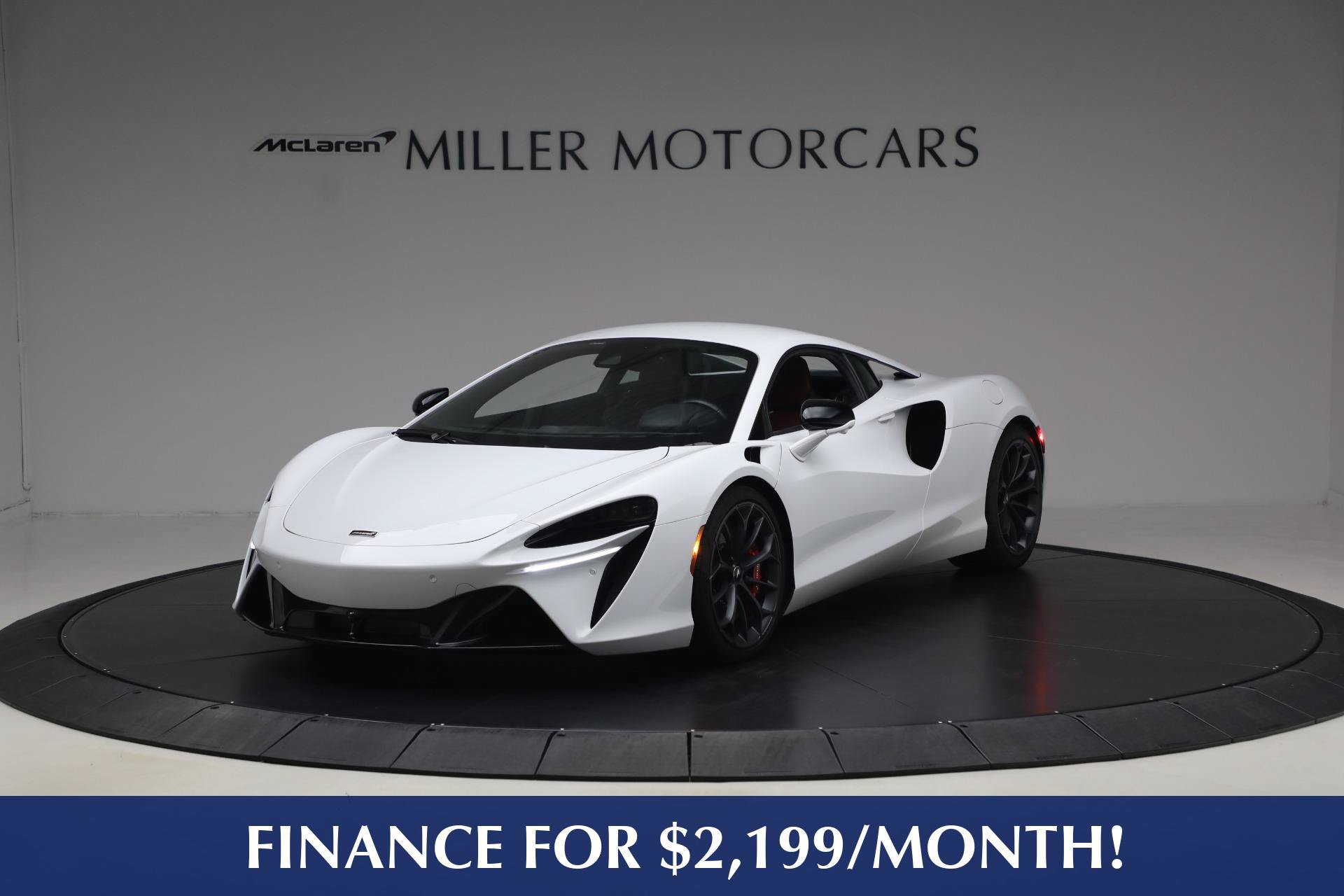 Used 2023 McLaren Artura RWD image 1