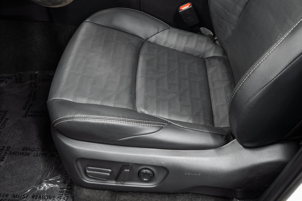 Used 2025 Toyota 4Runner TRD Off-Road Premium AWD/4WD image 40