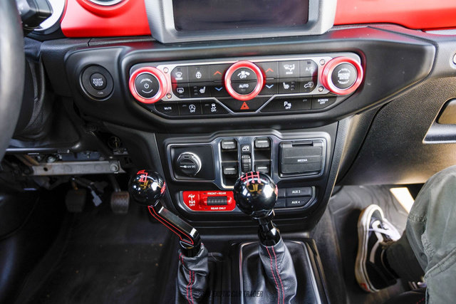 Used 2020 Jeep Wrangler Unlimited Rubicon AWD/4WD image 62