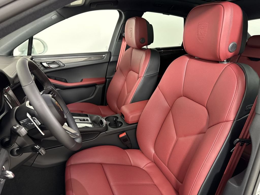 New 2026 Porsche Macan S AWD/4WD image 5