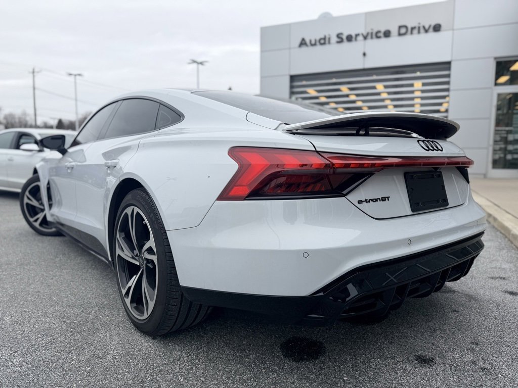 Used 2023 Audi e-tron GT Premium Plus w/ Performance Package image 4
