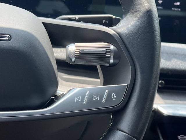 Used 2024 Lucid Air Touring AWD/4WD image 29