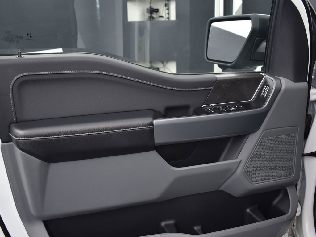 Used 2024 Ford F150 XLT w/ Tow/Haul Package image 9