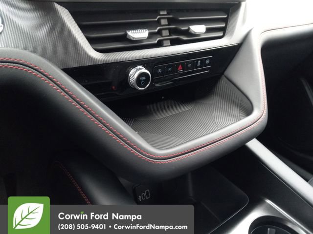 New 2026 Ford Explorer ST-Line w/ ST-Line Street Pack image 17