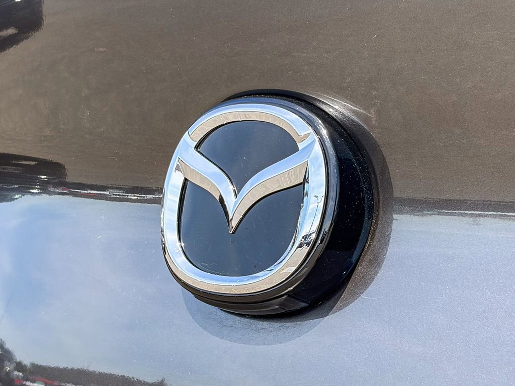 Used 2025 MAZDA MAZDA3 s image 9