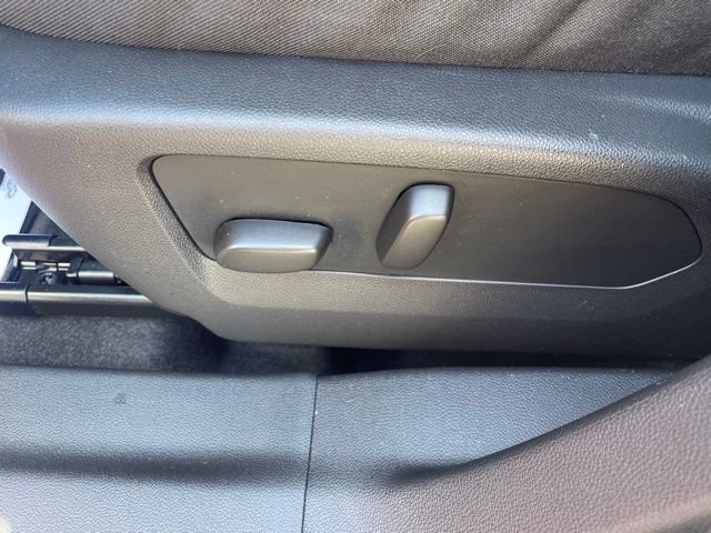 Used 2023 Buick Envision Preferred FWD image 14