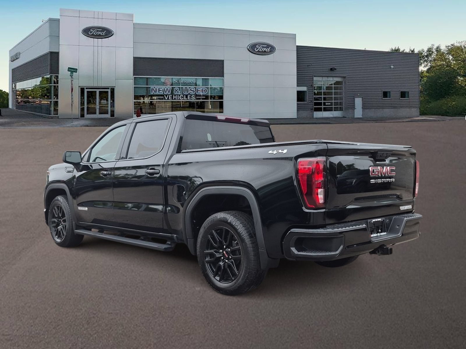 Used 2024 GMC Sierra 1500 Elevation AWD/4WD image 7