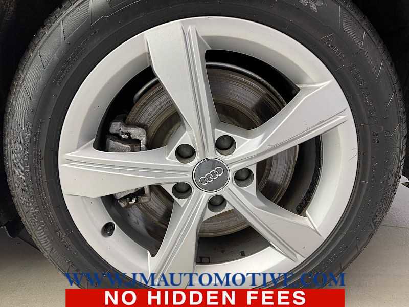 Used 2021 Audi A4 2.0T Premium w/ Convenience Package image 9