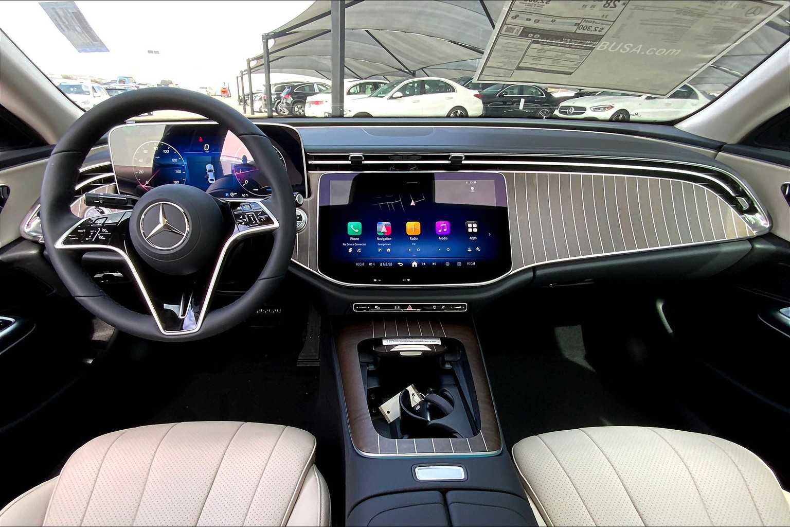 Used 2025 Mercedes-Benz E 350 Sedan image 7