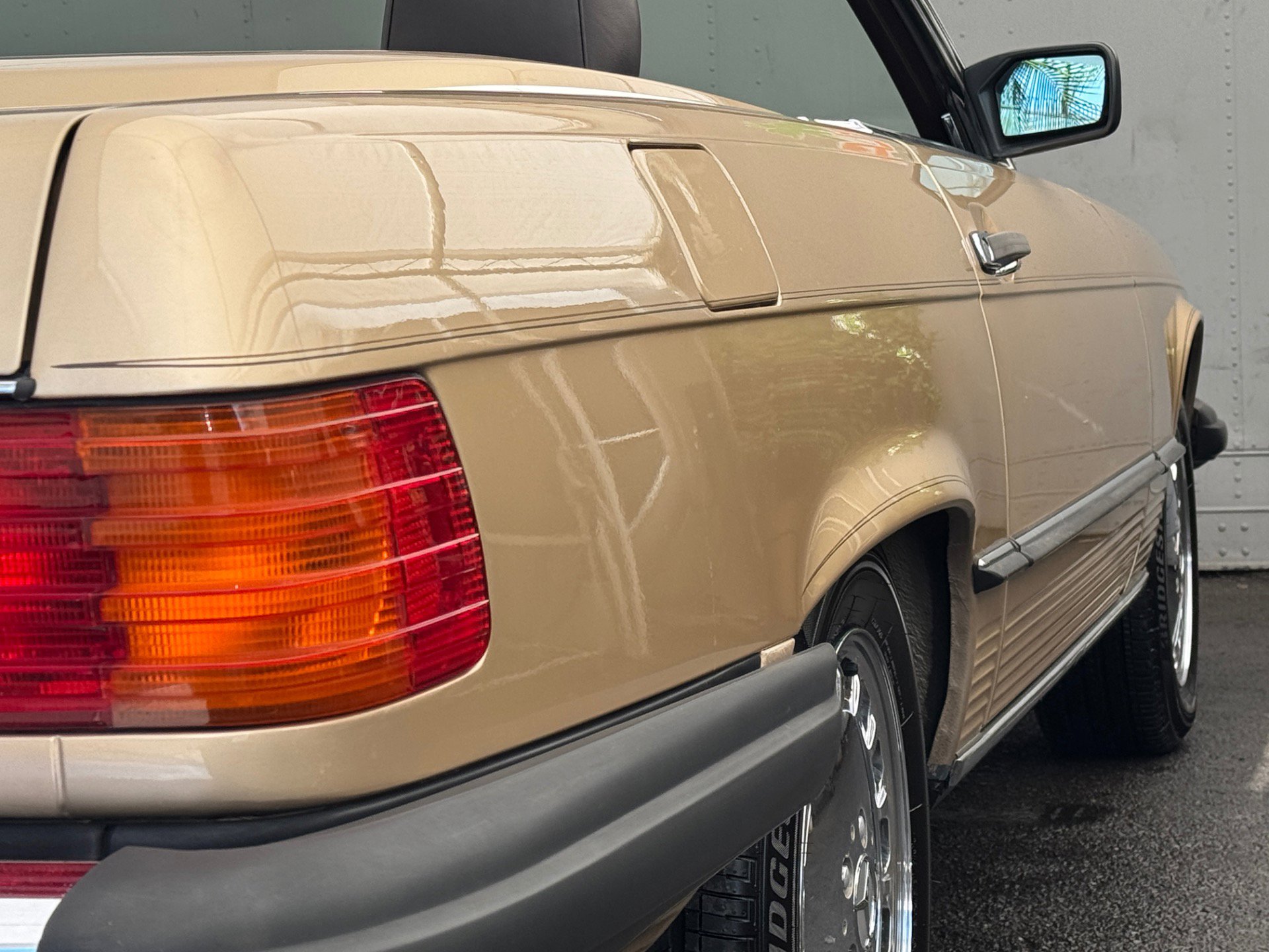 Used 1987 Mercedes-Benz 560 SL image 35