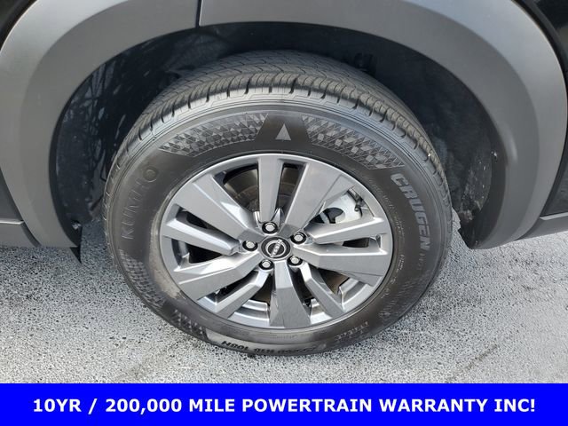 Used 2025 Nissan Pathfinder SV image 30