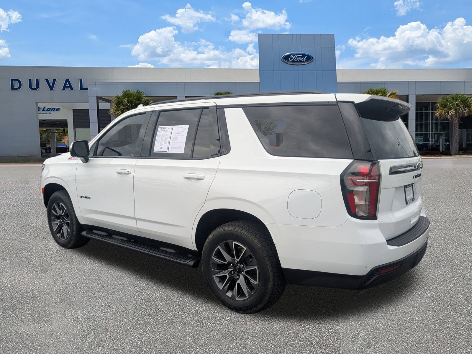 Used 2023 Chevrolet Tahoe Z71 w/ Luxury Package image 6