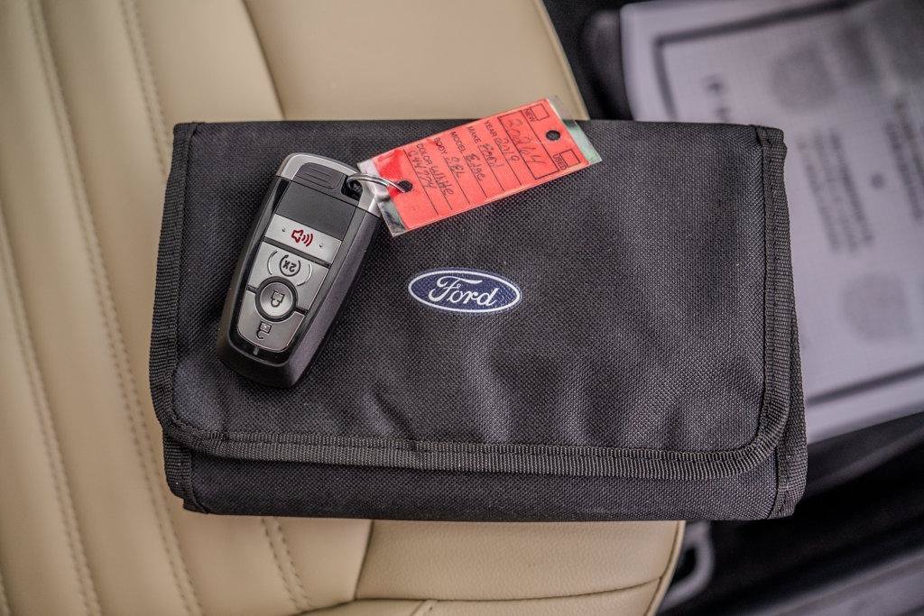 Used 2019 Ford Edge SEL w/ Equipment Group 201A FWD image 26