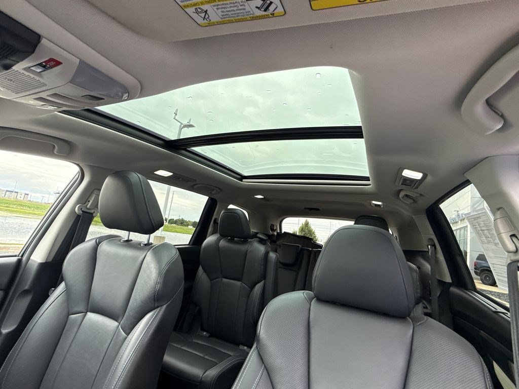 Used 2021 Subaru Ascent Limited w/ Technology Package AWD/4WD image 22