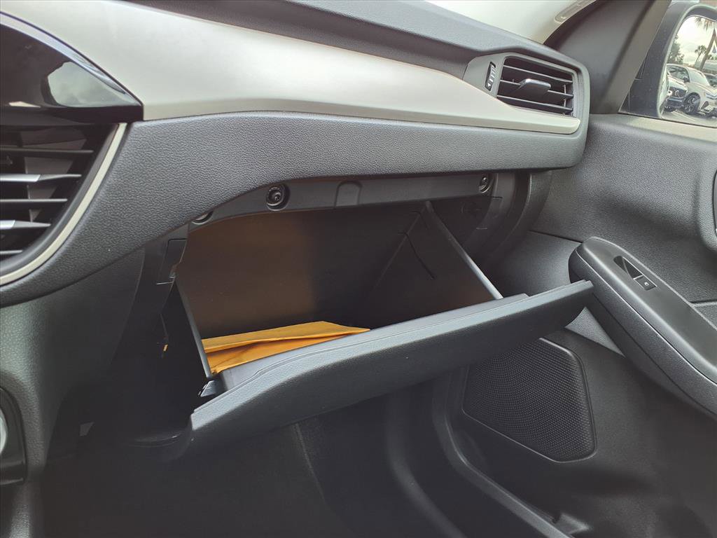 Used 2022 Ford Escape SE image 33