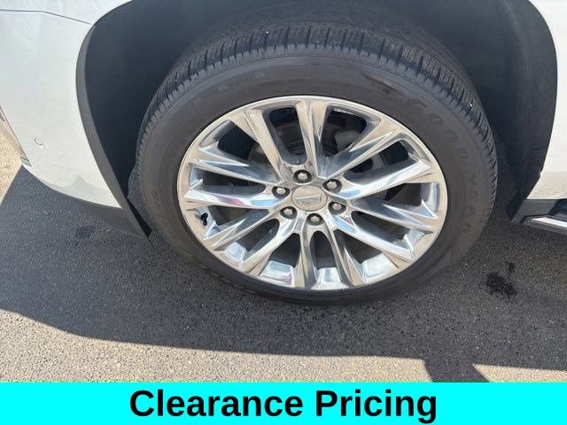 Used 2018 Cadillac Escalade ESV Luxury AWD/4WD image 46