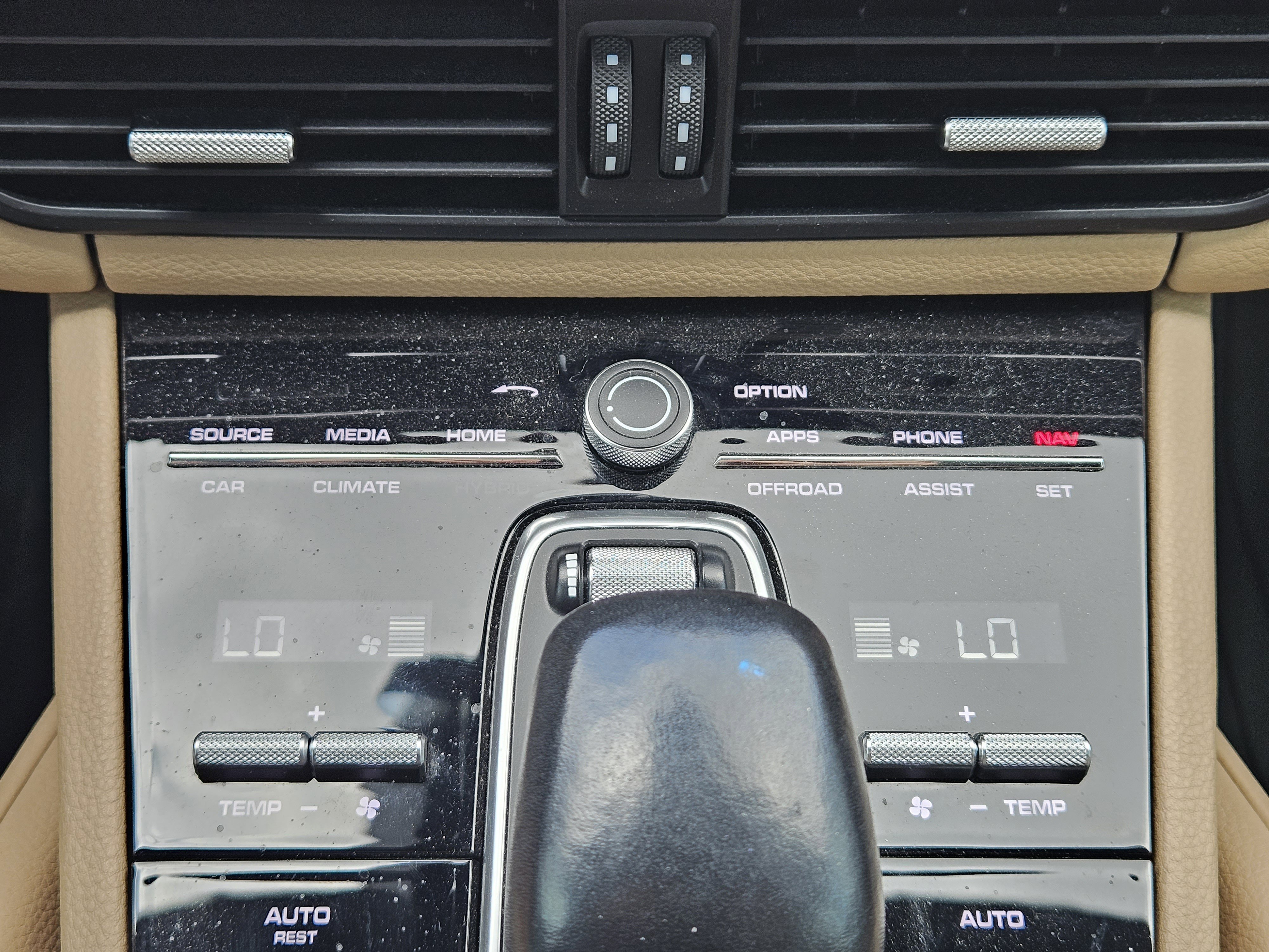Certified 2023 Porsche Cayenne image 19