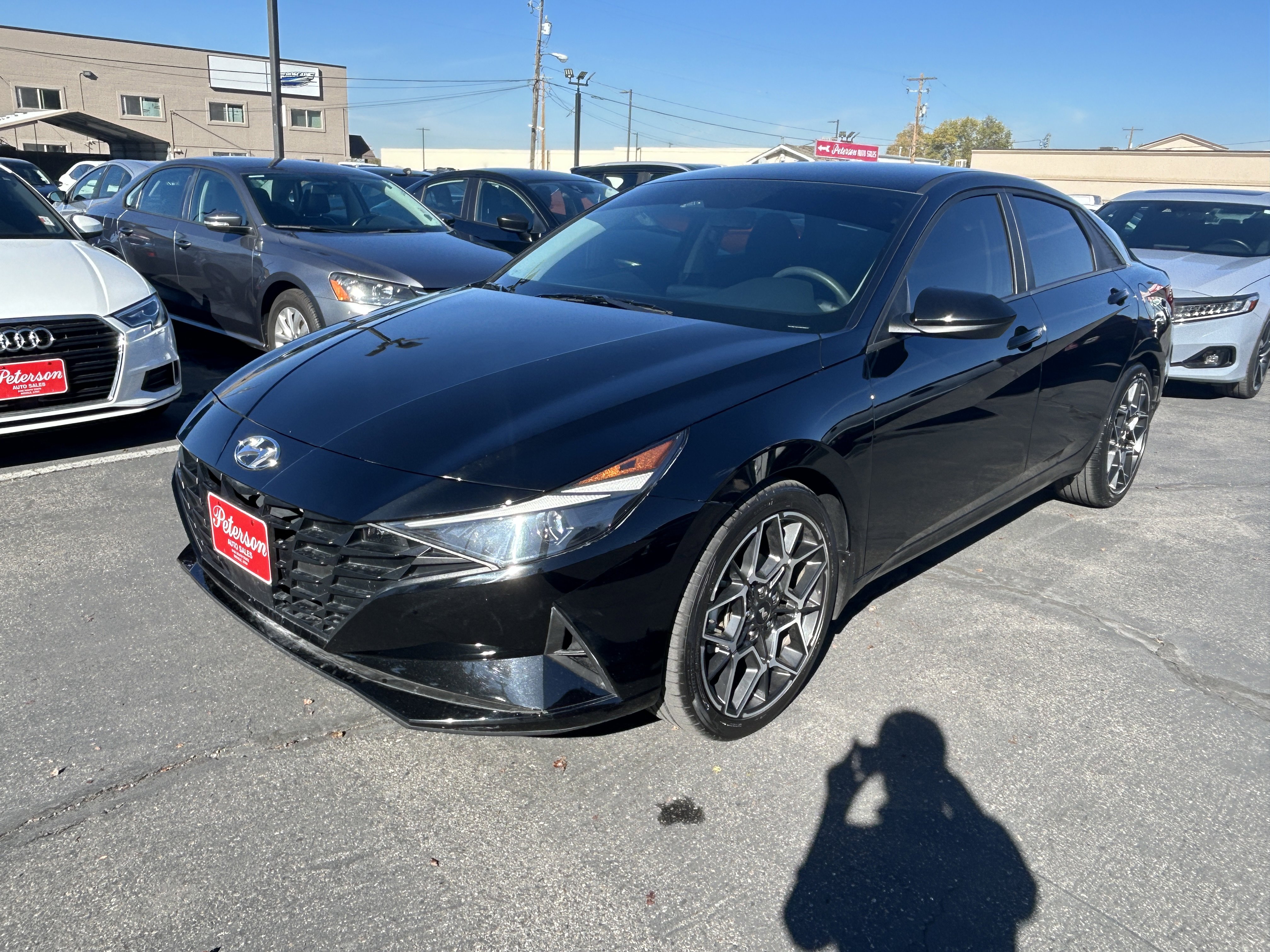 Used 2023 Hyundai Elantra SEL image 2